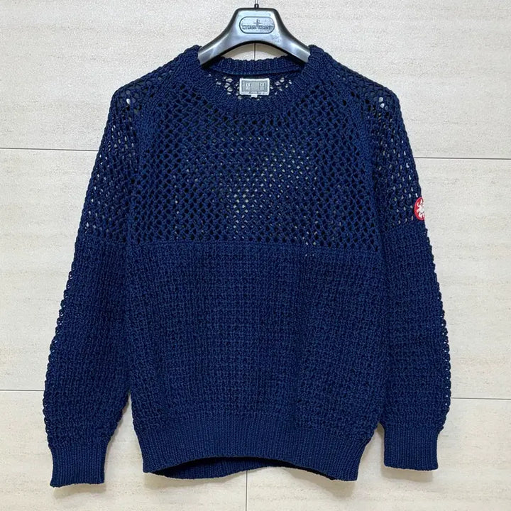 [BUNJANG] C.E LOOSE WAFFLE KNIT NAVY / 카브엠트 LOOSE WAFFLE KNIT NAVY