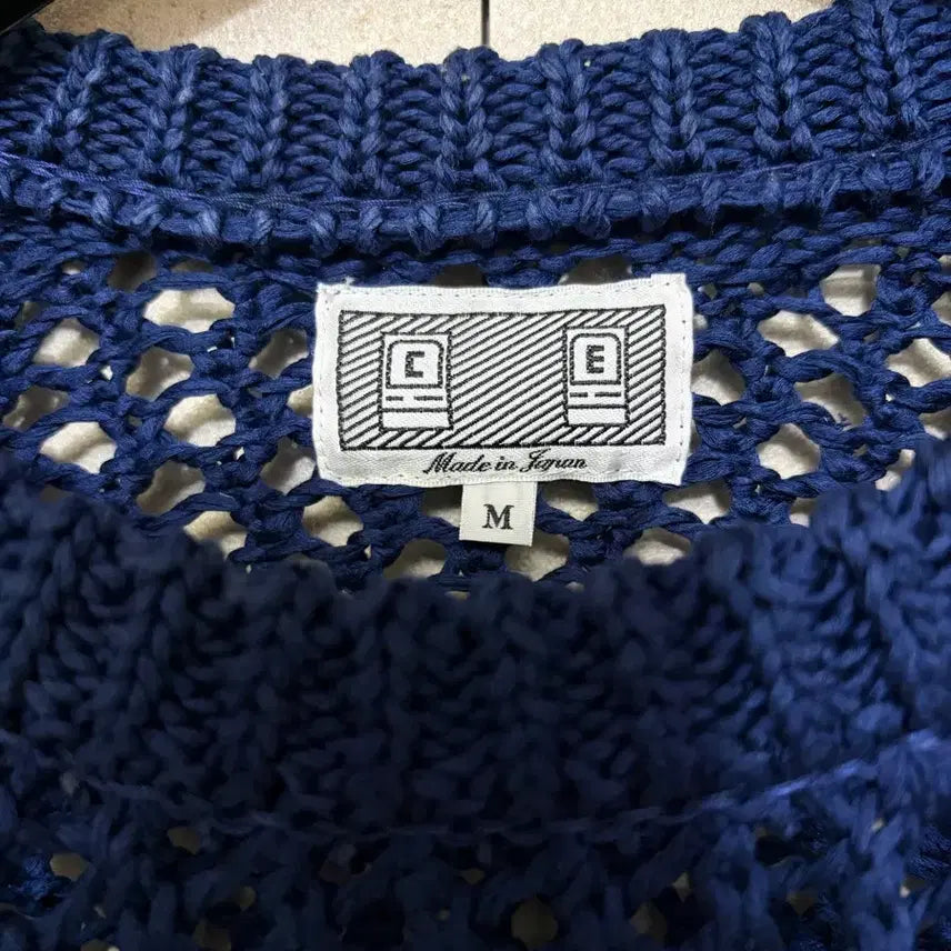 [BUNJANG] C.E LOOSE WAFFLE KNIT NAVY / 카브엠트 LOOSE WAFFLE KNIT NAVY