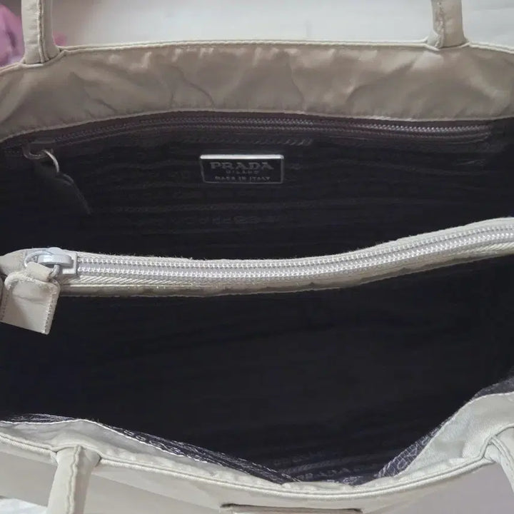 [BUNJANG] Prada Nylon Tote Bag Beige / 프라다 나일론 토트백 베이지