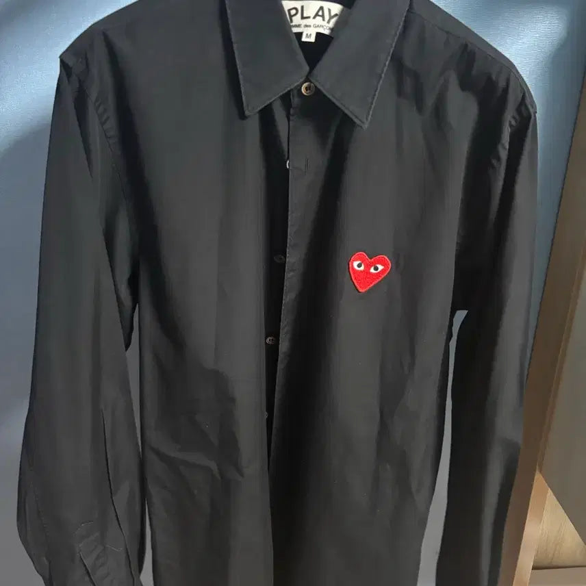 [BUNJANG] Comme des Garcons Heart Wappen Black Shirt M / 꼼데가르송 하트 와펜 블랙 셔츠 M 사이즈