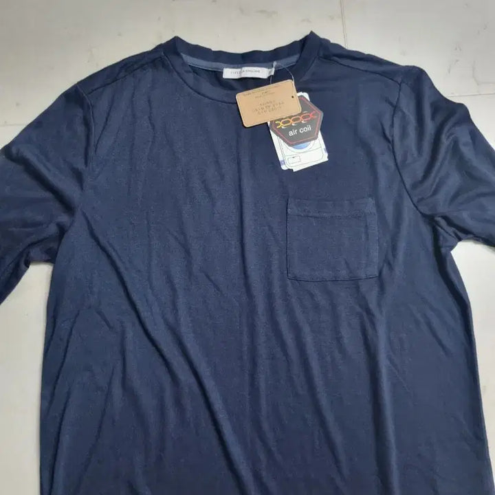 [BUNJANG] Zepella England Navy Pocket Long Sleeve T-shirt / 지펠라 잉글랜드 네이비 포켓 긴팔 티셔츠 100