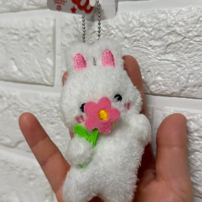 [BUNJANG] Rabbit Plush Keychain with Flower / 꽃을 든 토끼인형키링/ 약 10cm