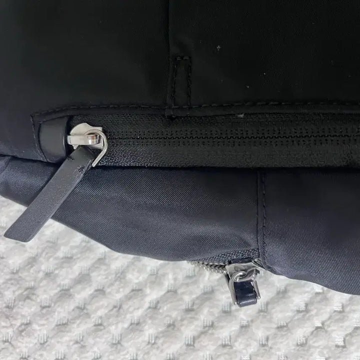 [BUNJANG] Tumi Voyageur Selma Compact Backpack Black / (정품/보증서포함) 투미 보야져 셀마 콤팩트 백팩 블랙
