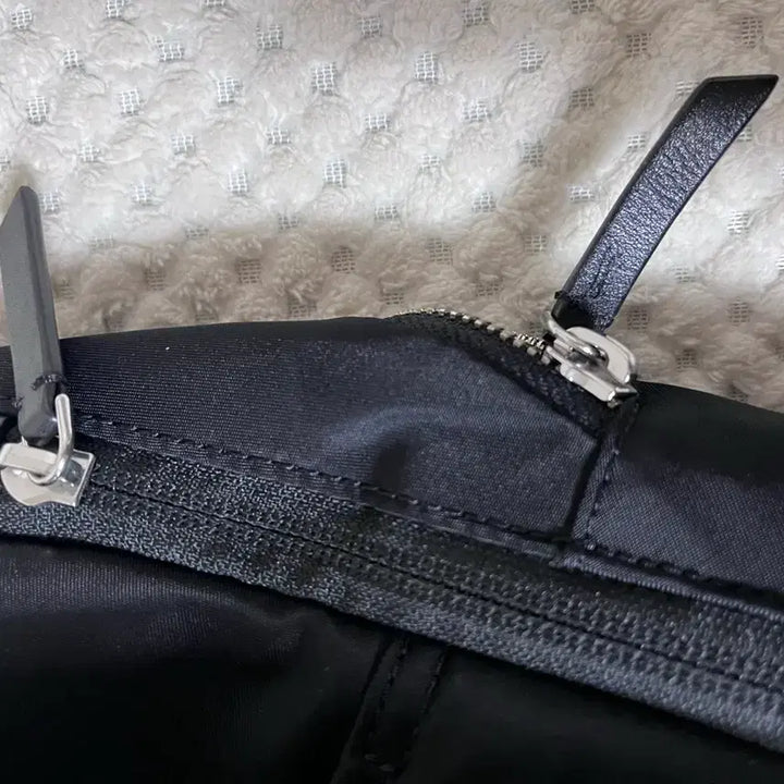 [BUNJANG] Tumi Voyageur Selma Compact Backpack Black / (정품/보증서포함) 투미 보야져 셀마 콤팩트 백팩 블랙