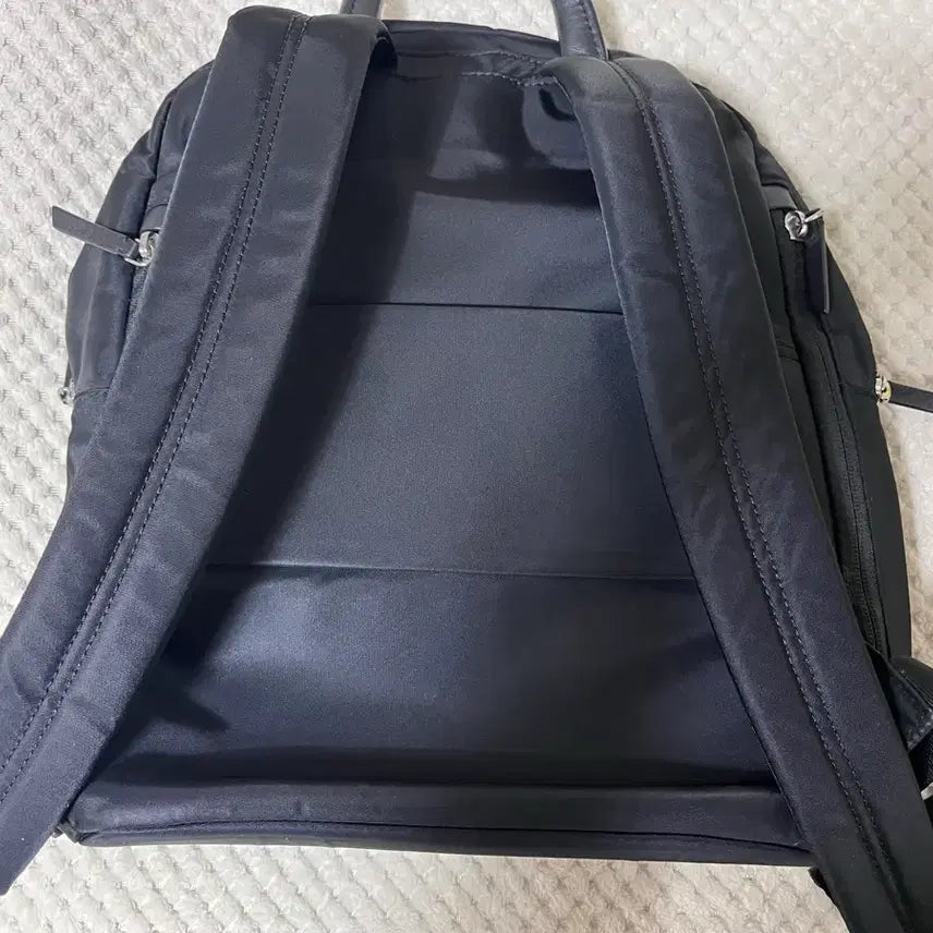 [BUNJANG] Tumi Voyageur Selma Compact Backpack Black / (정품/보증서포함) 투미 보야져 셀마 콤팩트 백팩 블랙