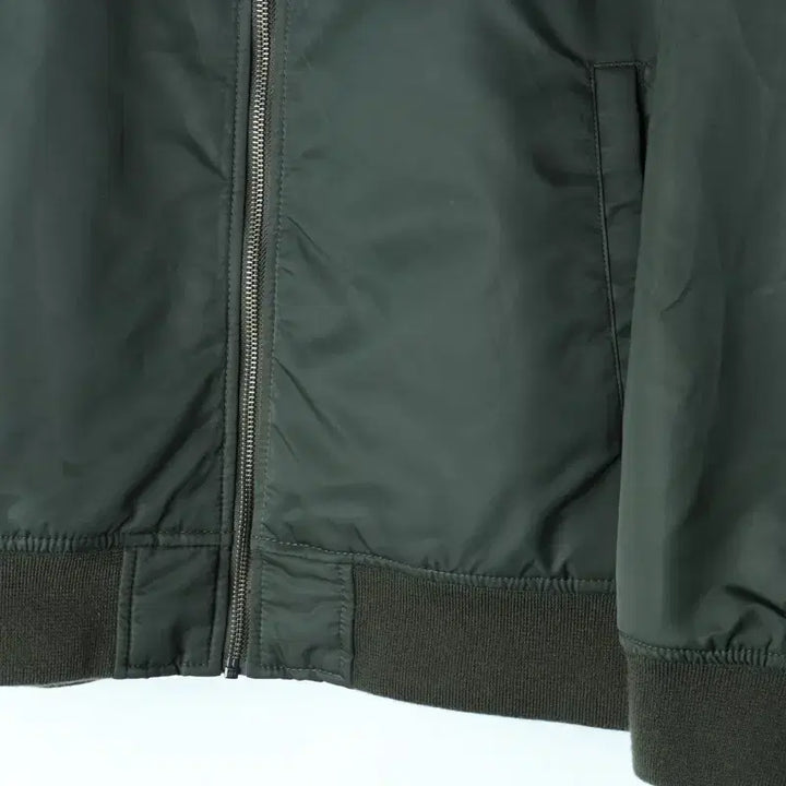 [BUNJANG] Uniqlo Windbreaker Jacket / (XL-2XL) 유니클로 집업 바람막이 점퍼자켓 항공 카키-17CBB