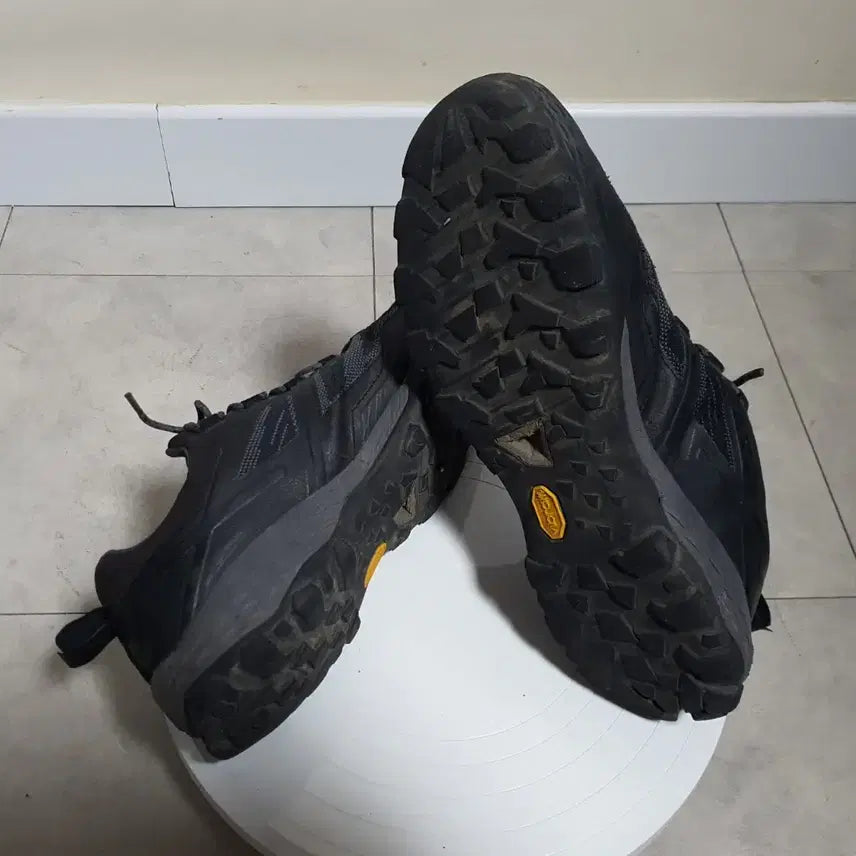 [BUNJANG] Mammut Ducan Low GTX Men's Trekking Shoes / 마무트 듀칸 로우 GTX 트레킹화 280mm