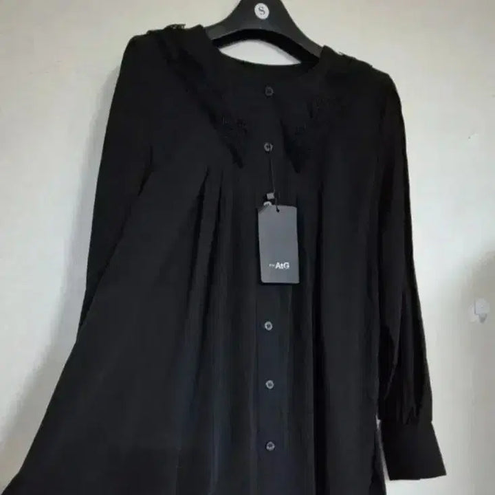 [BUNJANG] AtG Lace Collar Blouse / (새상품)AtG 레이스 칼라 블라우스 블랙 55-66