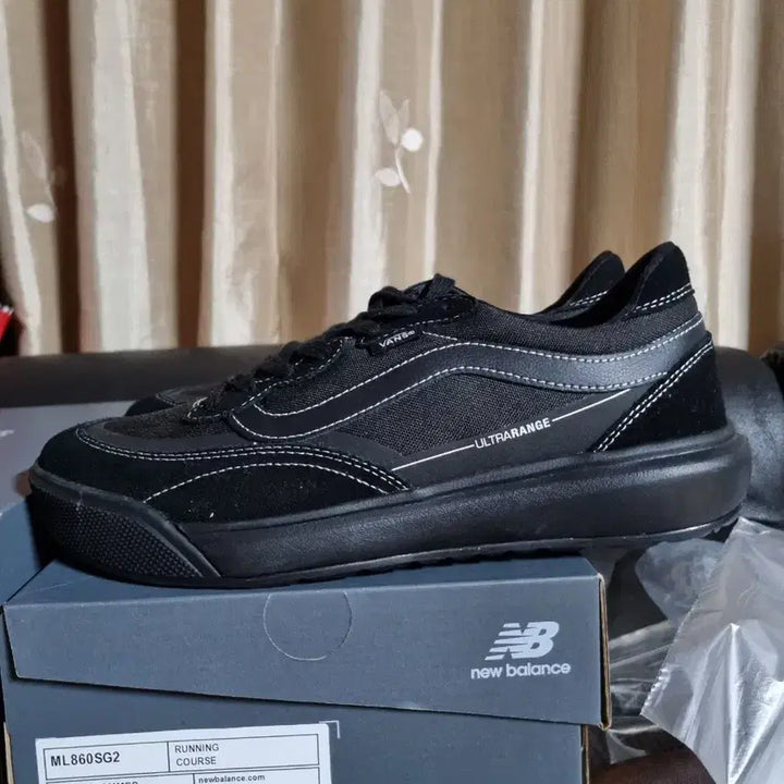 [BUNJANG] Vans UltraRange 2.0 MTE Triple Black Sneakers / 반스 MTE 울트라레인지 2.0 트리플블랙 270 새상품