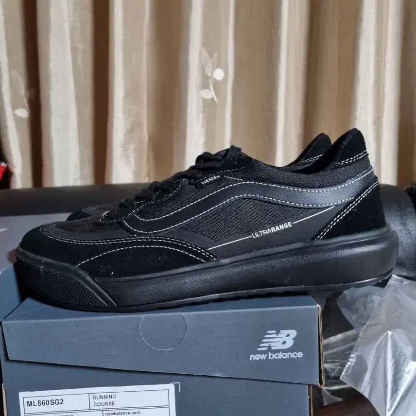 [BUNJANG] Vans UltraRange 2.0 MTE Triple Black Sneakers / 반스 MTE 울트라레인지 2.0 트리플블랙 270 새상품