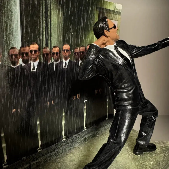 [BUNJANG] McFarlane Matrix Agent Smith Figure / 맥팔레인 매트릭스 에이전트 스미스 피규어 판매합니다