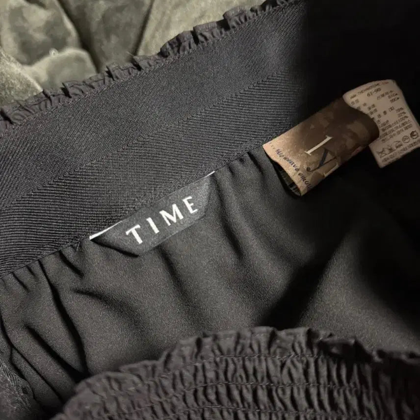 [BUNJANG] Time Main Skirt / 한섬 타임 정가75만 완판 메인 스커트