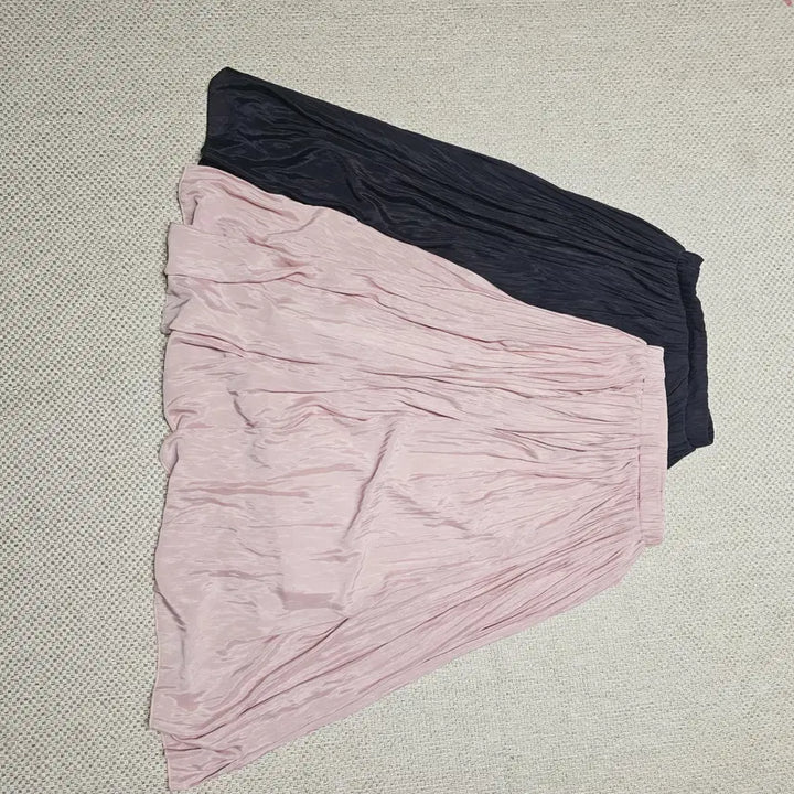 [BUNJANG] Pleated Skirt Bundle Set / 114-플리츠 스커트 66사이즈 블랙/연핑 2개 일괄 새상품