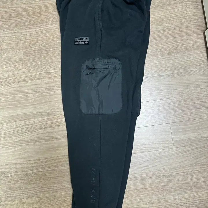 [SOLD OUT] 아디다스 R.Y.V. 후디와팬츠XXL