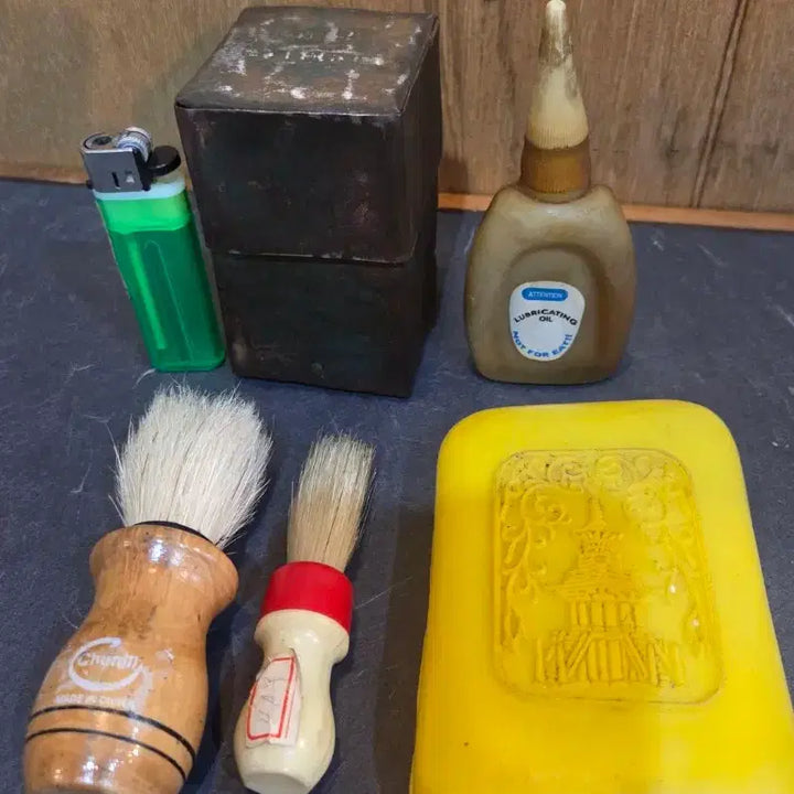 [BUNJANG] Antique Barber Tool Set with Wooden Box / 근대사  / 옛날 이발기구세트 일괄
