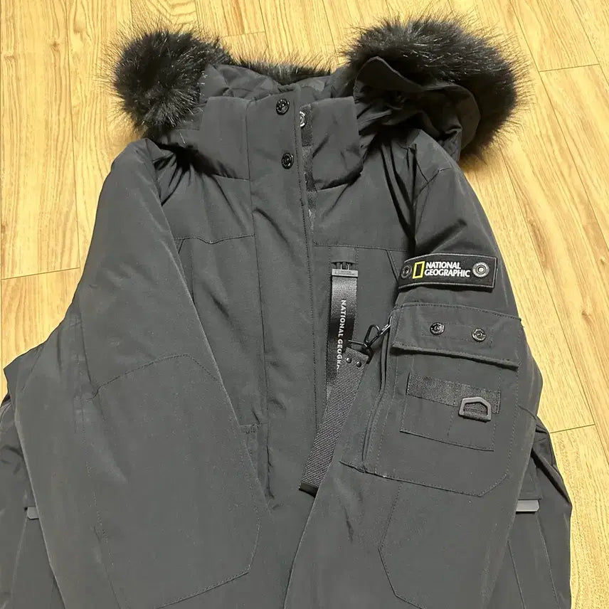 [BUNJANG] National Geographic Taruga Short Padded Jacket M / 내셔널지오그래픽 타루가 숏패딩M
