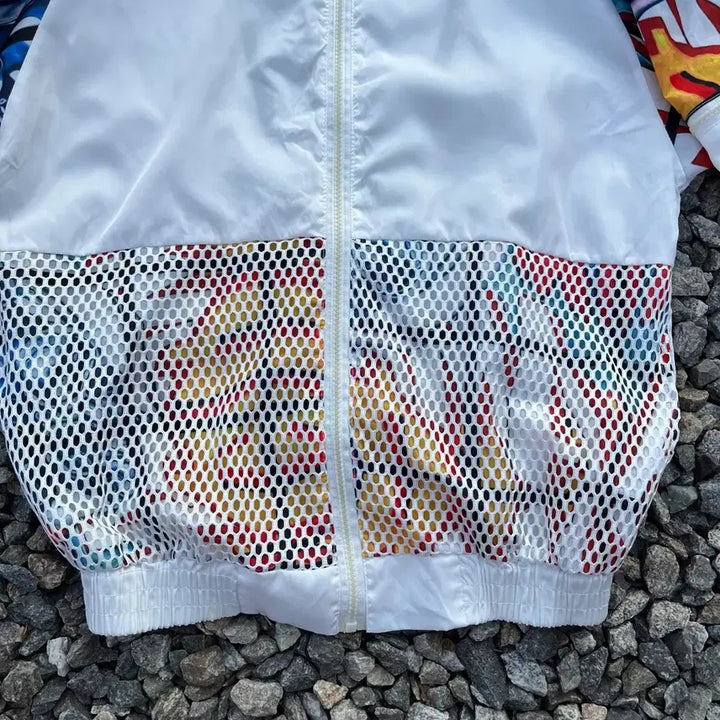 [BUNJANG] Yiyuan Vintage Embroidered Windbreaker / YIYUAN  빈티지 자수 바람막이 (실측확인)