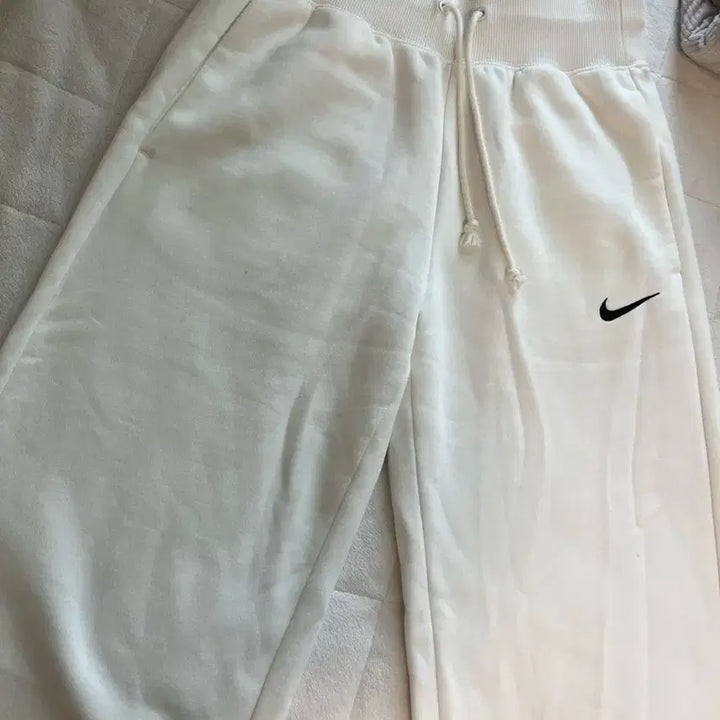 [BUNJANG] Nike Phoenix Fleece White Set S Size / 나이키 피닉스 플리스 화이트 셋업 S사이즈
