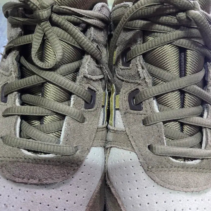 [BUNJANG] Asics Gel Lyte III Khaki Beige Walking Shoes / 아식스 젤 라이트 III 카키 베이지 280mm
