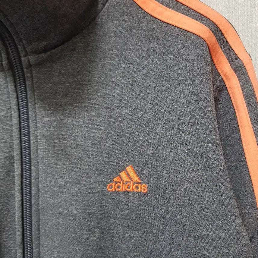 [BUNJANG] Adidas Three-Stripe Track Top Gray/Orange (Size 90) / 4)아디다스 삼선 트랙탑 그레이/오렌지 90