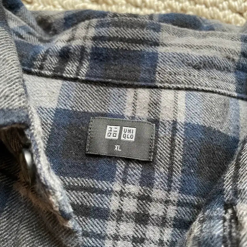 [BUNJANG] Uniqlo Check Shirt XL / 유니클로 체크셔츠 XL