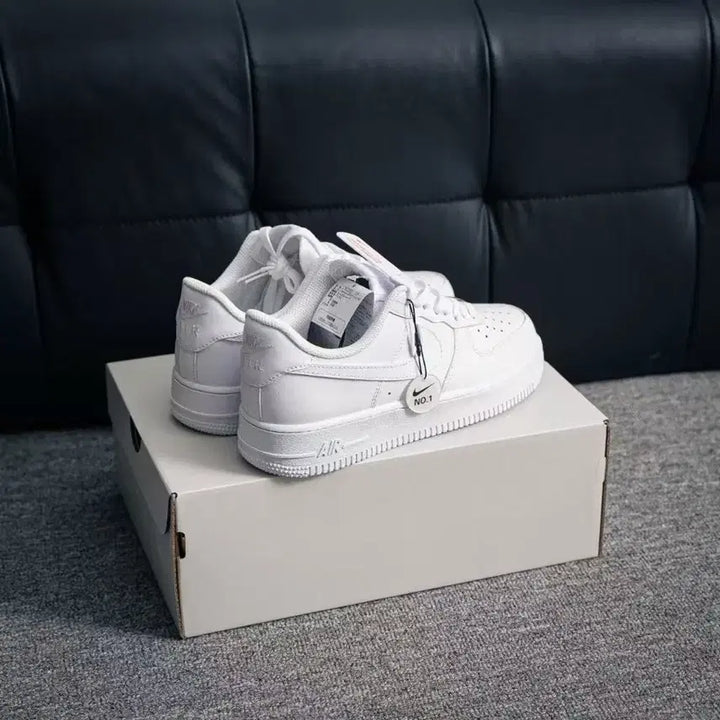 [BUNJANG] Nike Air Force 1 White Sneakers / 에어포스 1 공군 1