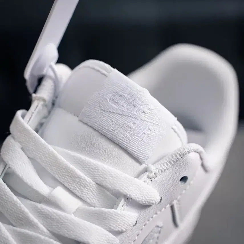 [BUNJANG] Nike Air Force 1 White Sneakers / 에어포스 1 공군 1