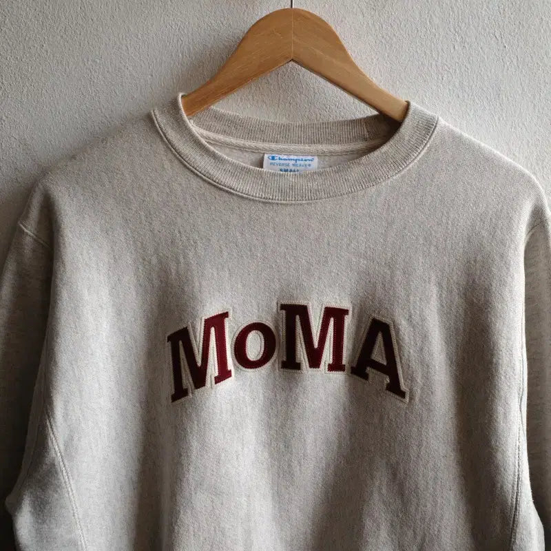 [BUNJANG] Champion MoMA Reverse Weave Sweatshirt / 챔피온 모마 리버스위브