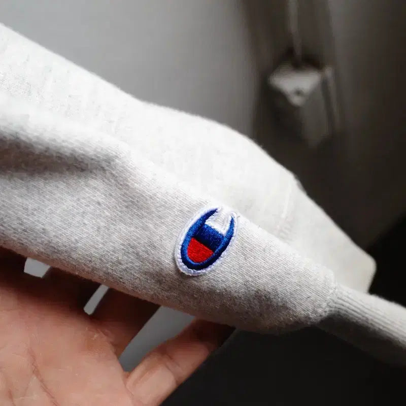 [BUNJANG] Champion MoMA Reverse Weave Sweatshirt / 챔피온 모마 리버스위브