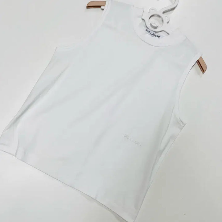[SOLD OUT] Xs (160-170가능) 캘빈클라인 민소매 나시