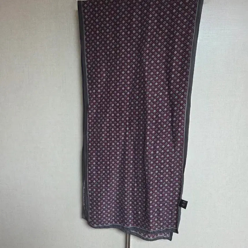 [BUNJANG] DAKS Check Pattern Silk Scarf / DAKS 체크 패턴 실크스카프