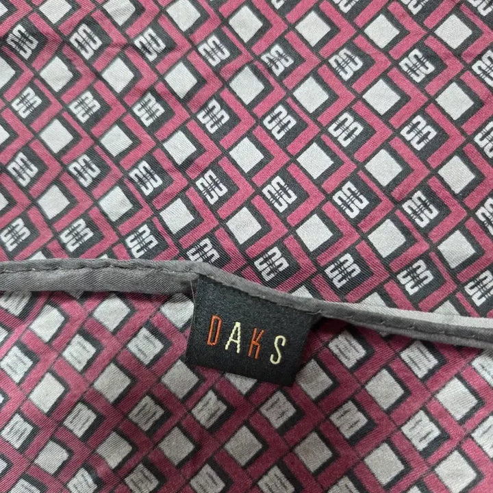 [BUNJANG] DAKS Check Pattern Silk Scarf / DAKS 체크 패턴 실크스카프