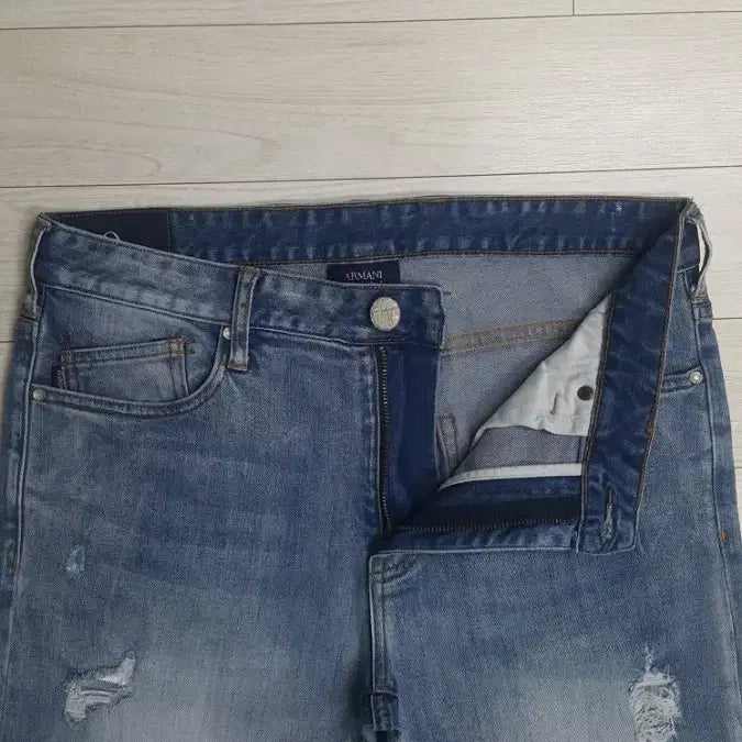 [BUNJANG] Armani Italian Denim Jeans 32 inch / [A/X]아르마니 정품(사방스판) 이태리진 32인치(No.145)