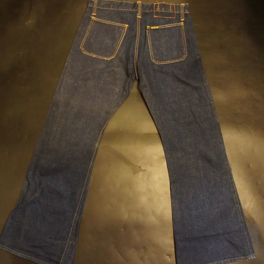 [BUNJANG] Vintage Denim Jeans / 1538 워싱청바지 구제청바지샵 때바지 빈티지데님연청 중청일자 리바이스