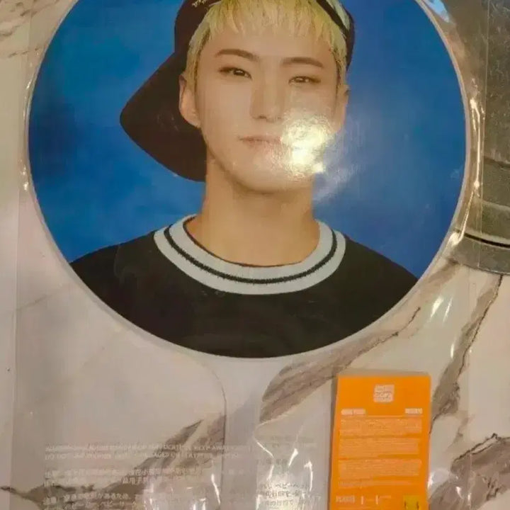 [BUNJANG] SEVENTEEN Hoshi Image Pick It Fan / 새상품) 세븐틴 호시 이미지 피켓 부채 판매합니다