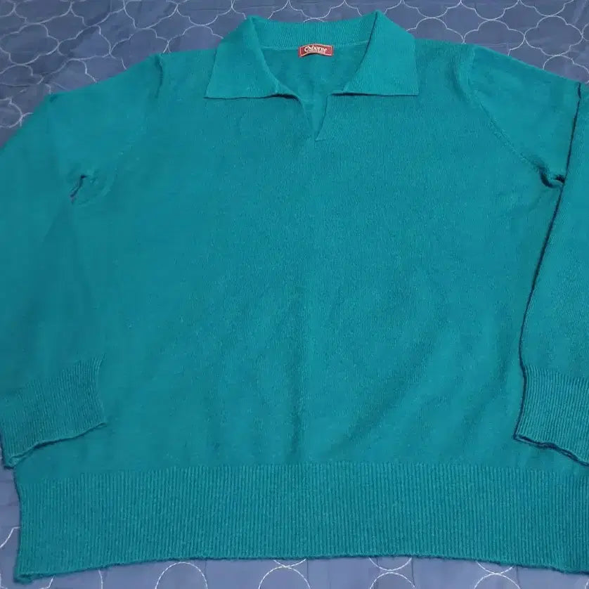 [BUNJANG] Osborne Modal Blend Open Collar Long Sleeve Knit Top / 오스본 모달혼방 오픈카라 긴팔 니트 블루 (F)