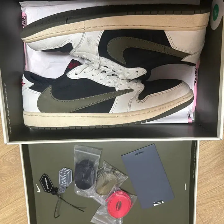 [BUNJANG] Travis Scott Jordan 1 Olive / [300] 트레비스 스캇 조던 1 올리브