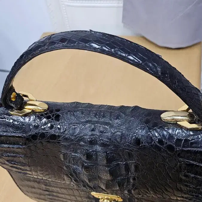 [BUNJANG] Black Crocodile Leather Tote Bag / 블랙 악어 가죽 토트백