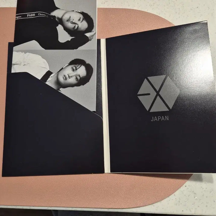 [BUNJANG] EXO Group Photo Book / 엑소 단체포토집