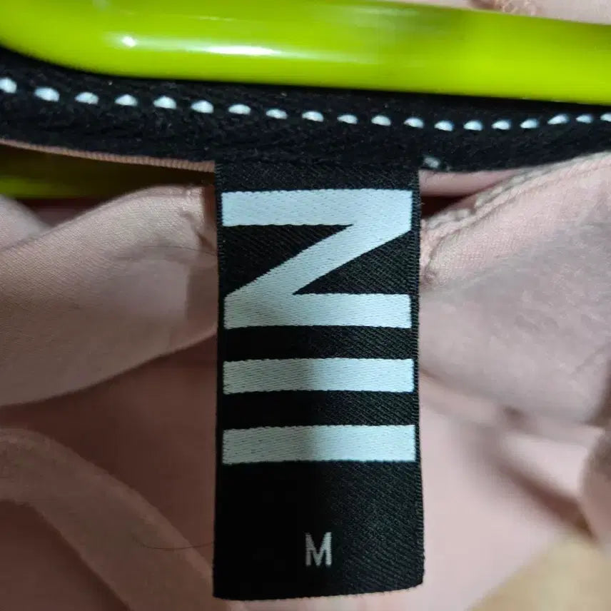 [BUNJANG] NII Pink Hoodie M Size / NII 핑크색 후드티 M사이즈