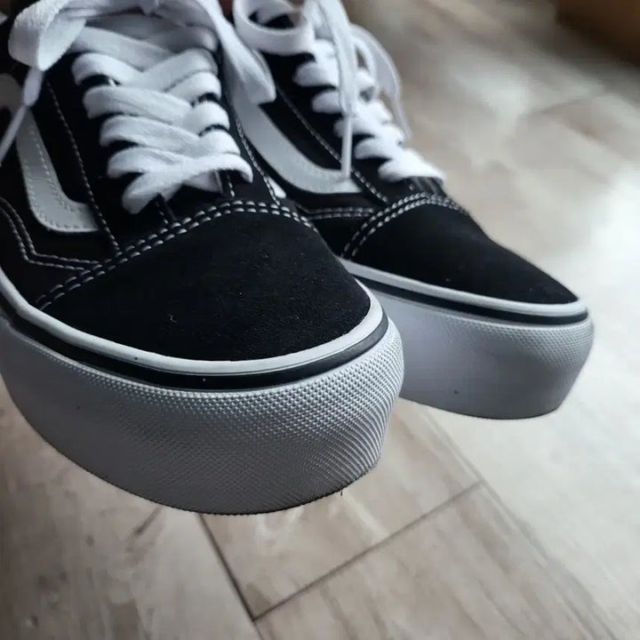 [BUNJANG] Vans Sneakers 240 / 반스운동화 240