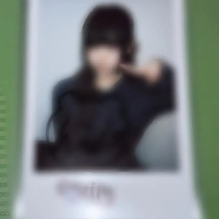 [BUNJANG] tripleS Kwak Yeonji Autographed Polaroid / 260207 트리플에스 곽연지 영통 싸인폴라 판매합니다
