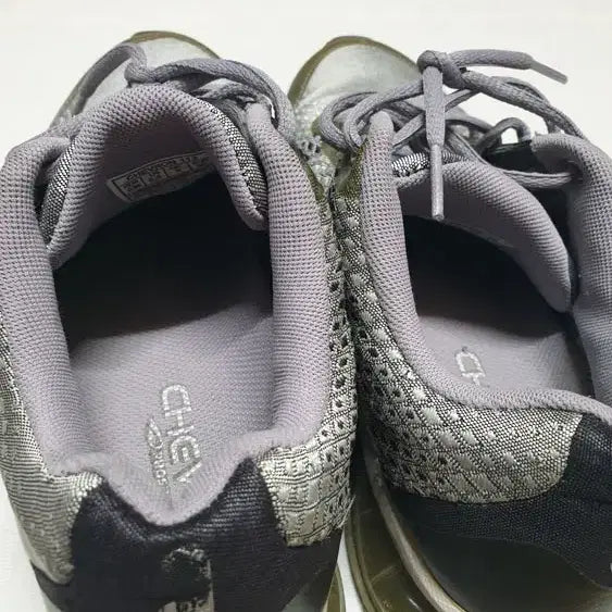 [BUNJANG] Running Shoes Gray 235 / 런닝화 235/Gray (착샷O)