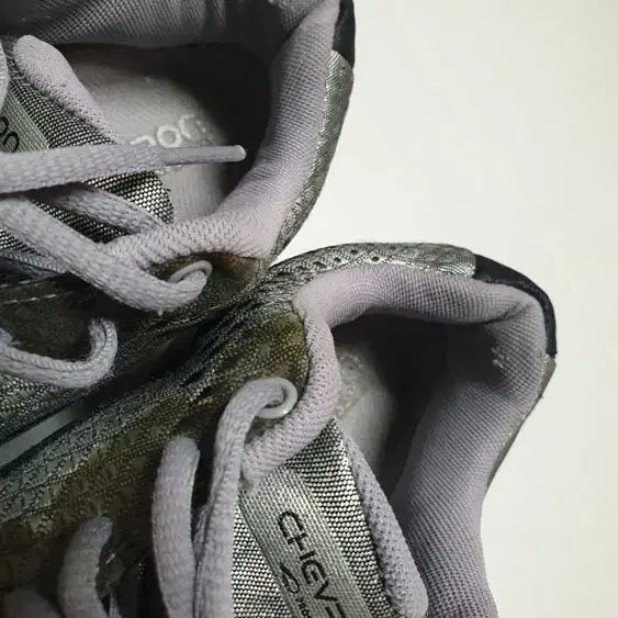 [BUNJANG] Running Shoes Gray 235 / 런닝화 235/Gray (착샷O)