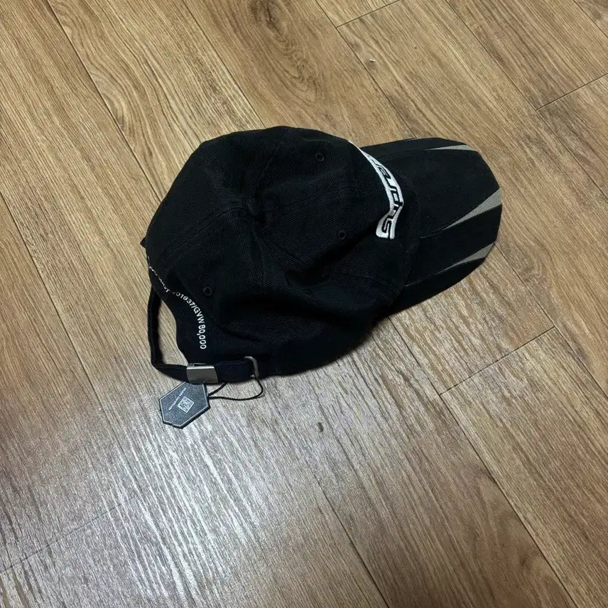 [BUNJANG] Supreme Jagged 6 Panel Ball Cap / 슈프림 jagged 6 패널 볼캡