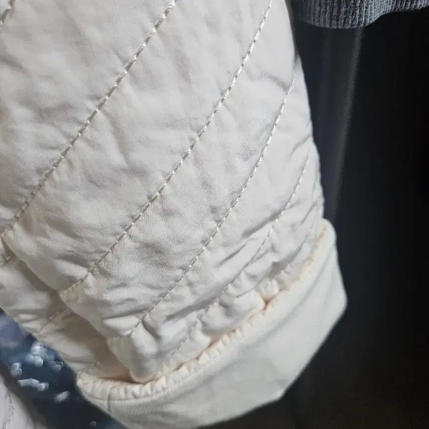 [BUNJANG] Unbranded Lightweight Padded Jacket (Ivory) - Women&