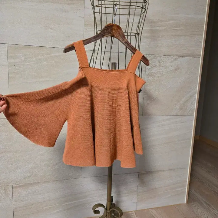[BUNJANG] SYSTEM Off-Shoulder Knit Top / [F/90] SYSTEM 시스템 오프숄더 니트