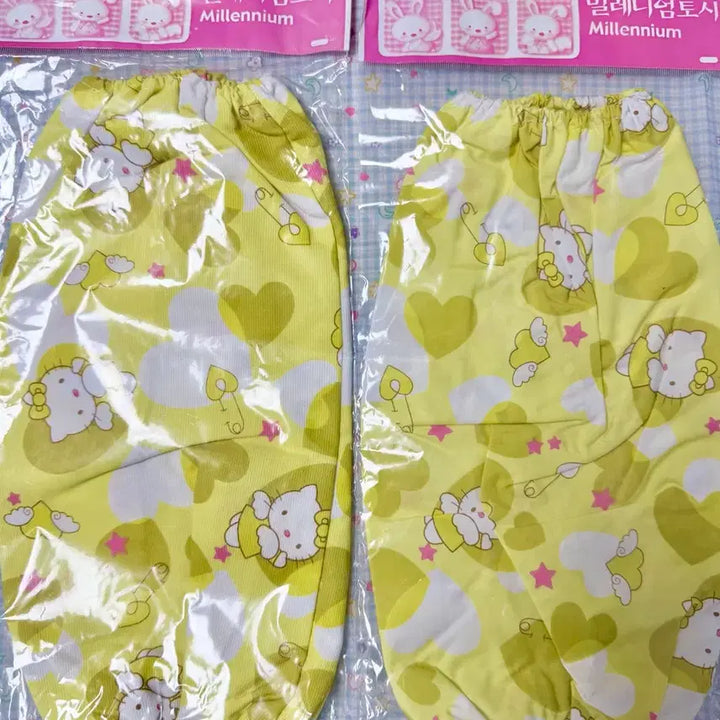 [BUNJANG] Vintage Hello Kitty Fabric Arm Warmers / 고전문구 고전 키티 팔토시 고전팔토시 고전 키티 천 원단