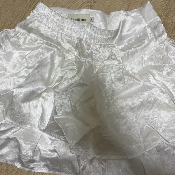 [SOLD OUT] 쓰리타임즈 발레리나 스커트 화이트 M