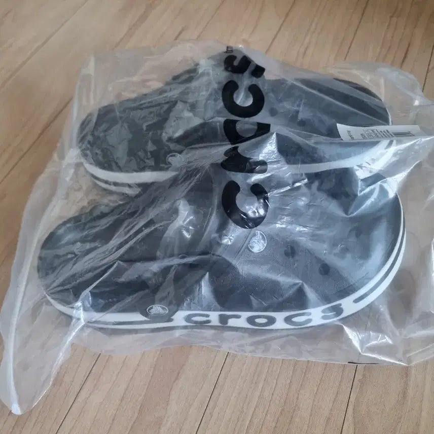 [BUNJANG] Crocs Bayaband Clog Black M10/W12 / 크록스 새제품 바야밴드 블랙 M10/W12 275